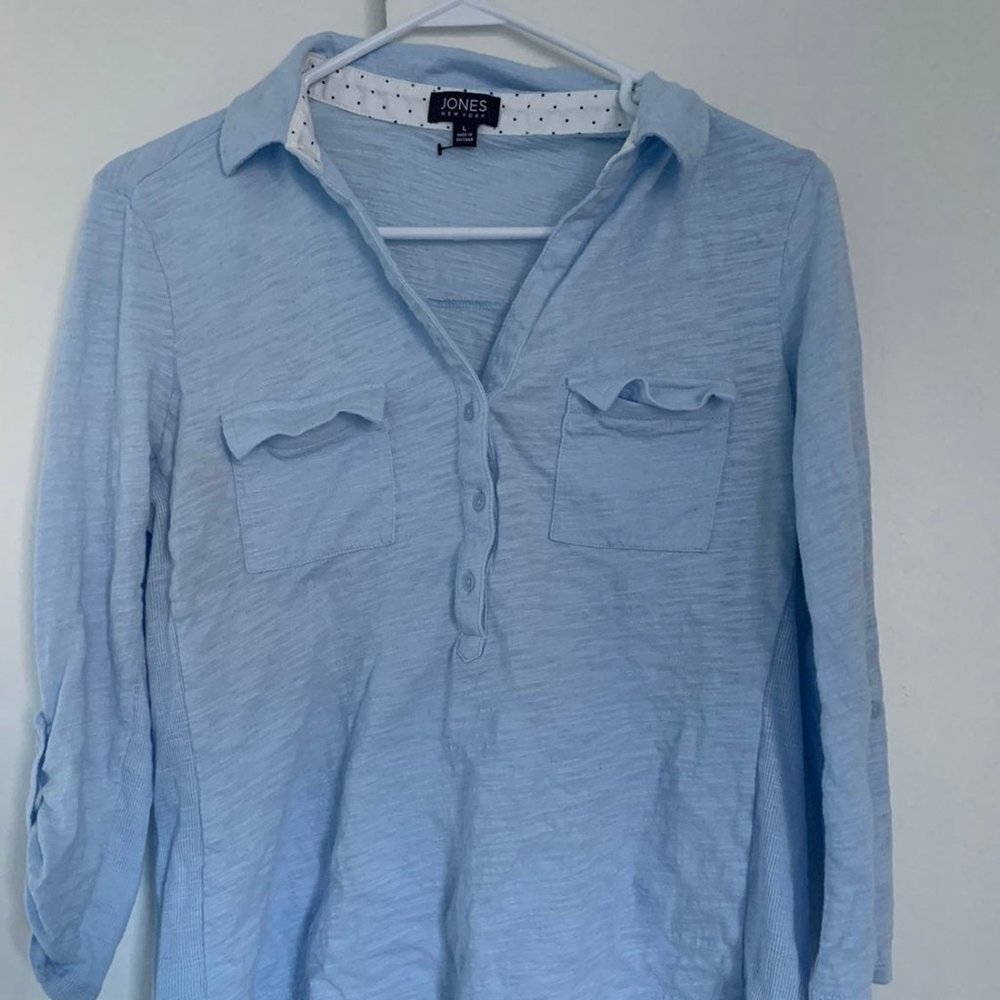 Jones NY Soft Buttondown Blue Blouse - L